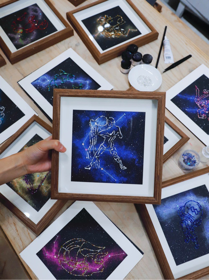 Material package for twelve zodiac signs decorative paintings made of minerals
